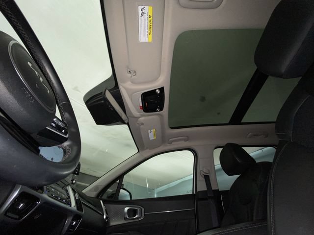 Used 2023 Kia Sorento SX FWD image 22