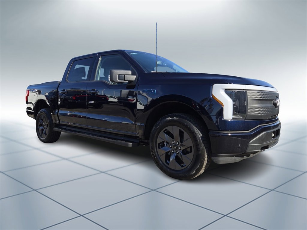 New 2025 Ford F150 Lightning Flash w/ Max Trailer Tow Package image 2