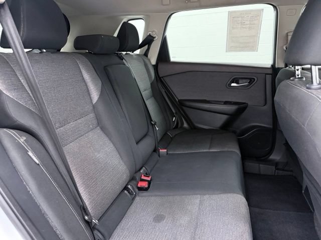 Used 2022 Nissan Rogue SV FWD image 22