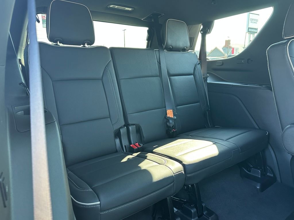 Used 2024 Chevrolet Tahoe Premier w/ Premium Package image 22