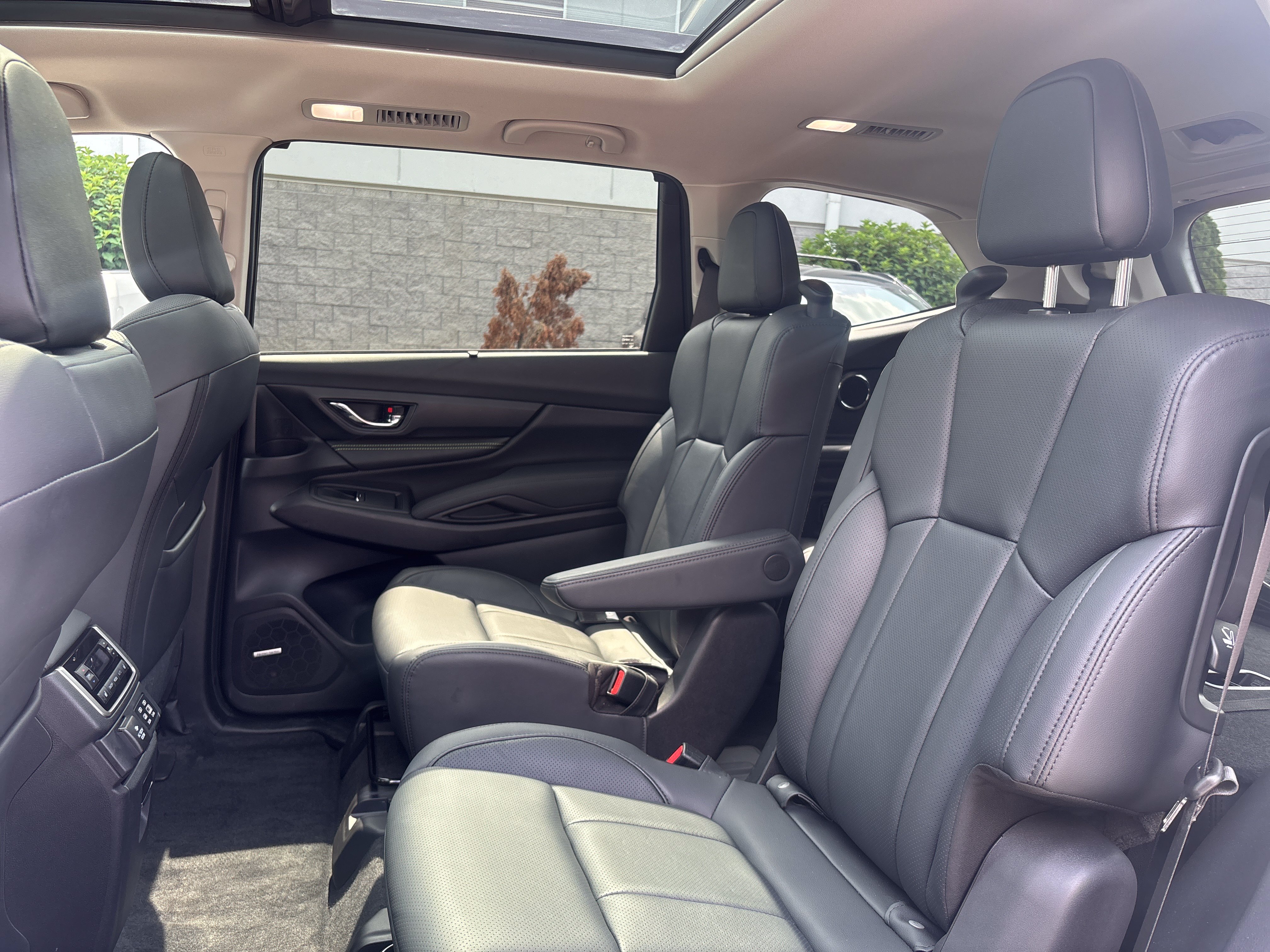 Certified 2025 Subaru Ascent Bronze Edition AWD/4WD image 39