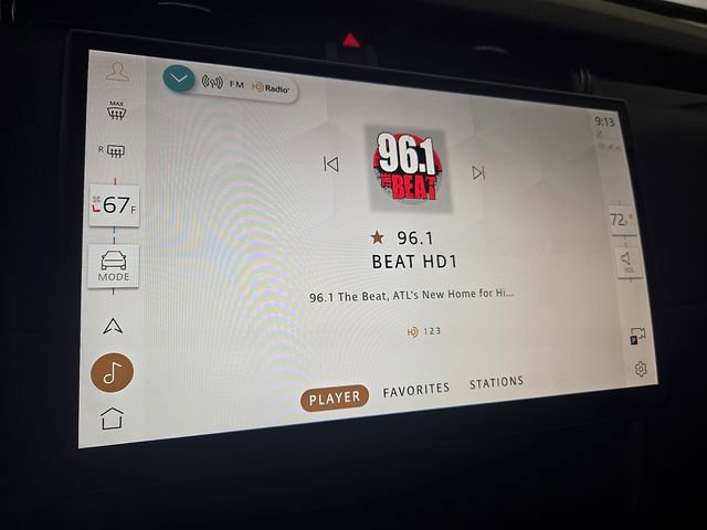 Used 2024 Land Rover Discovery Sport S image 19