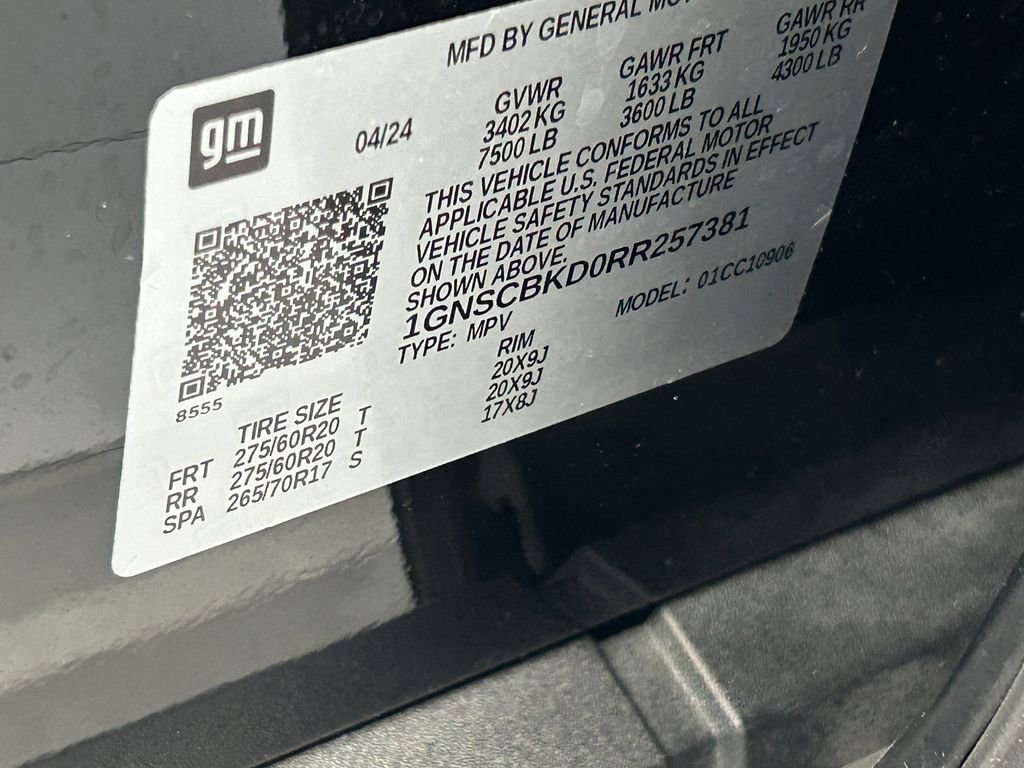 Used 2024 Chevrolet Suburban LS w/ Driver Alert Package RWD image 22