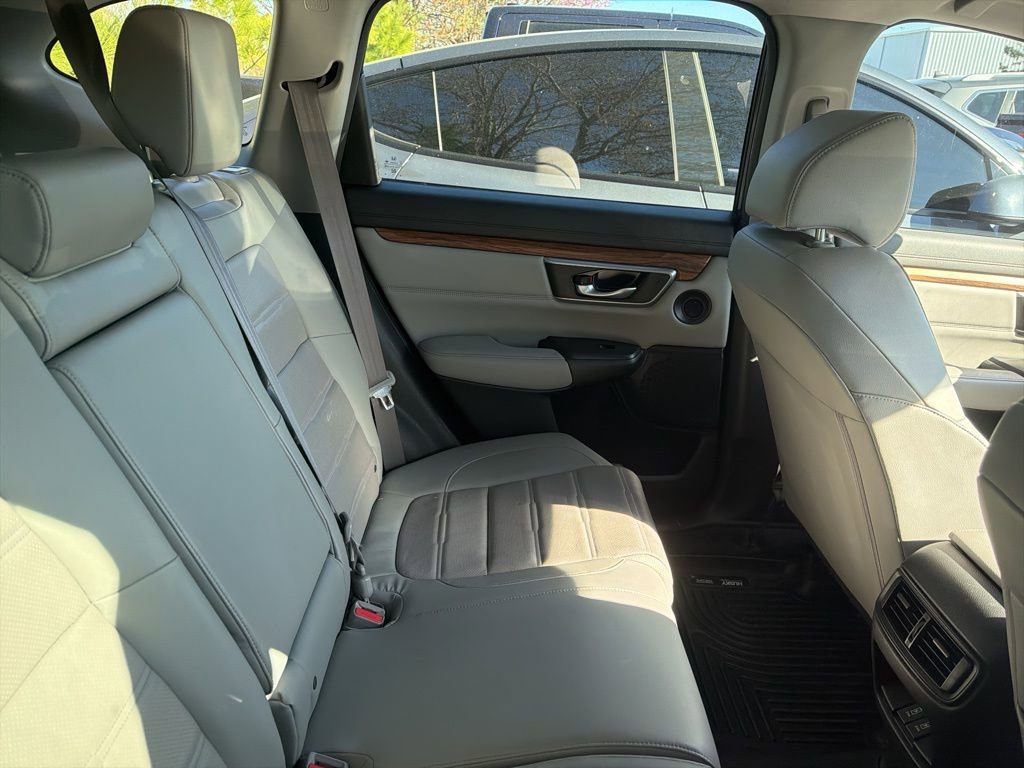 Used 2017 Honda CR-V EX-L image 4