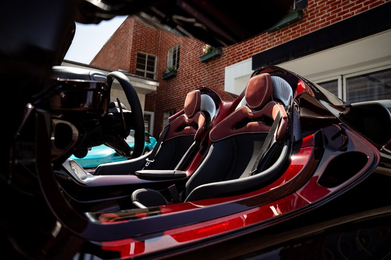 Used 2021 McLaren Elva RWD image 37