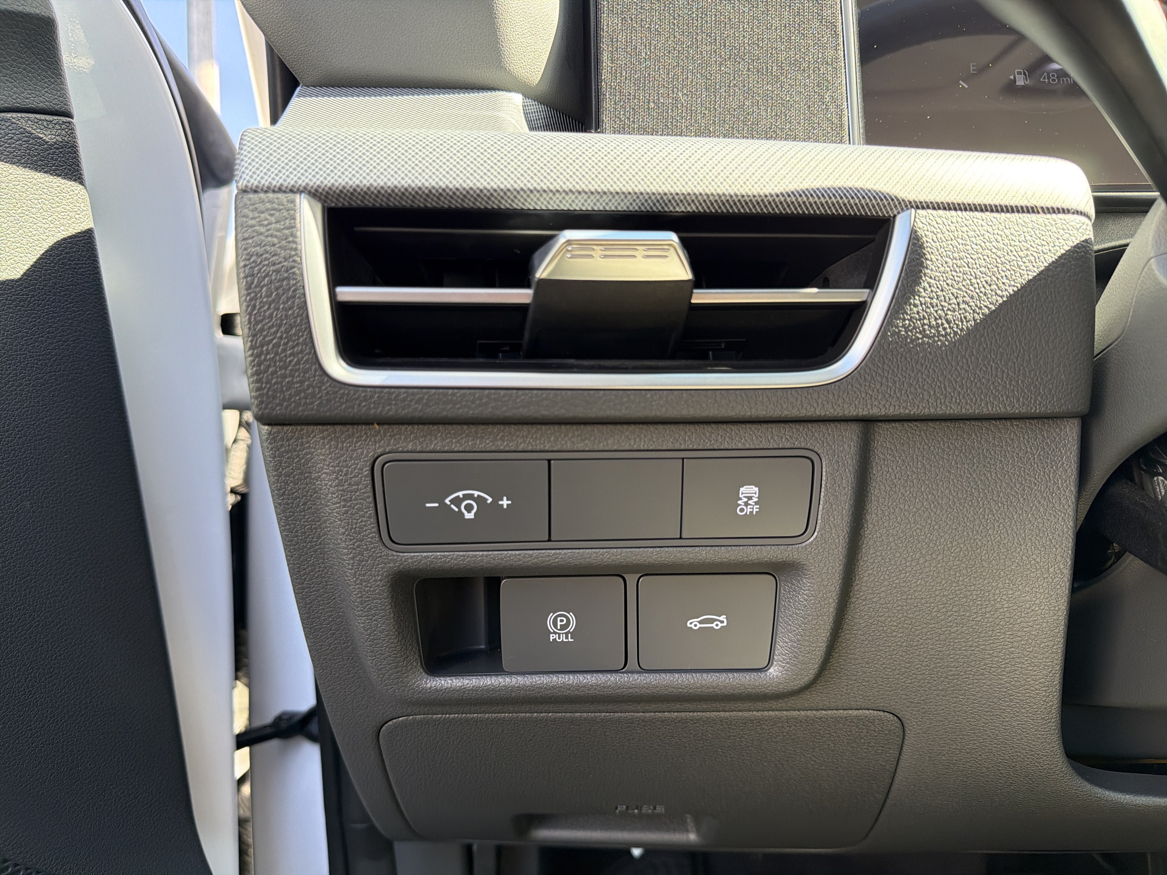 Used 2024 Hyundai Sonata SEL w/ Convenience Package FWD image 15