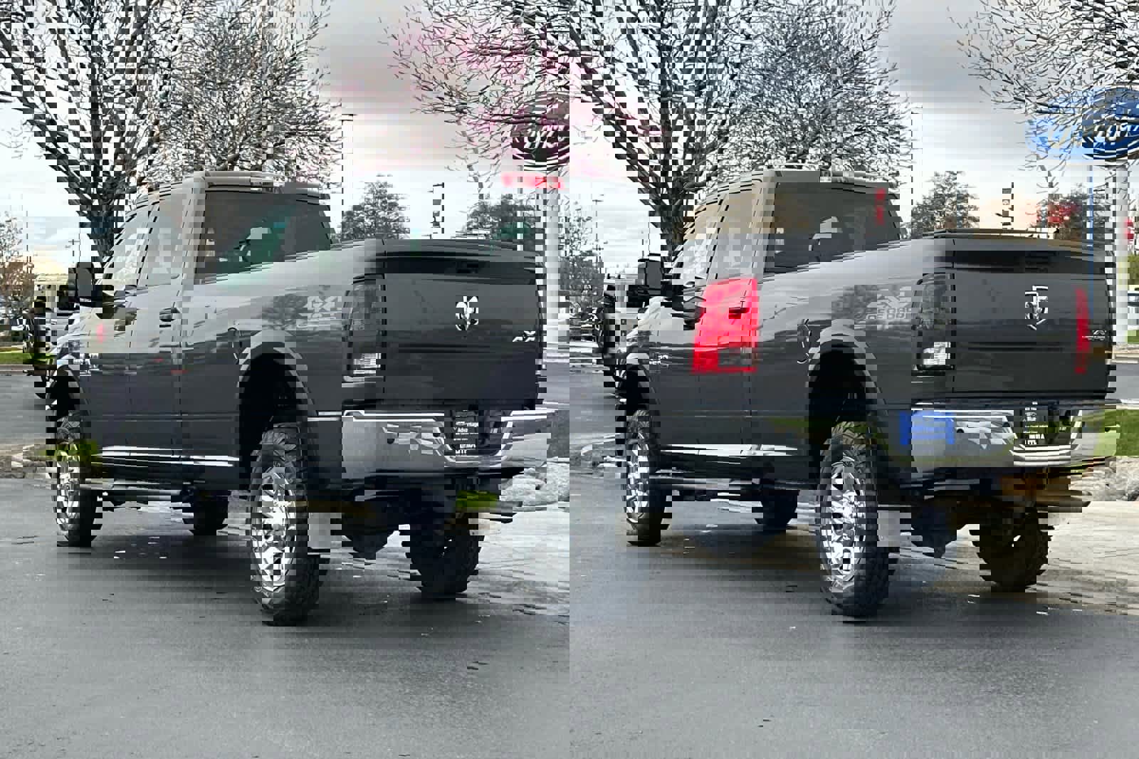 Used 2018 RAM 2500 Tradesman w/ Chrome Appearance Group image 6