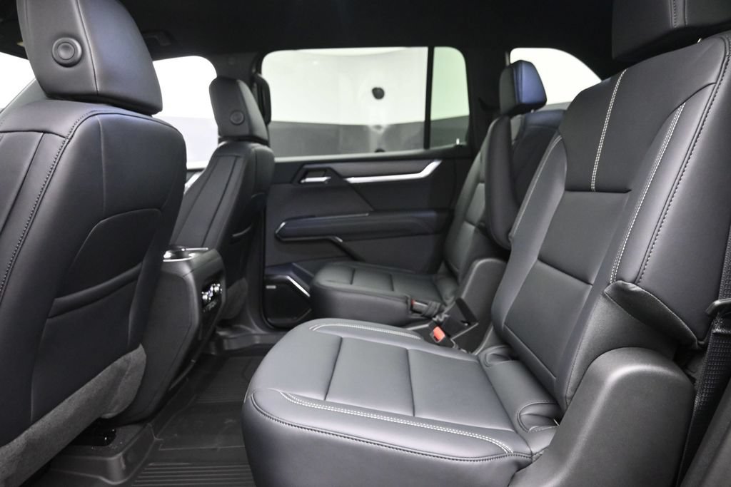 New 2027 GMC Acadia Elevation w/ Black Edition AWD/4WD image 14