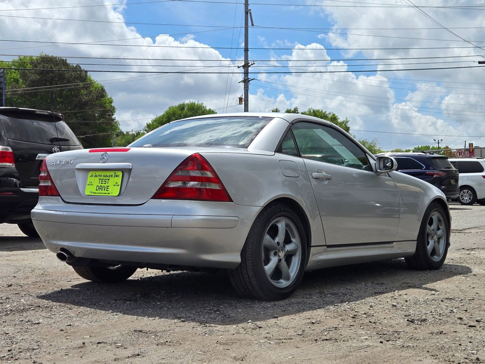 Used 2004 Mercedes-Benz SLK 320 image 3