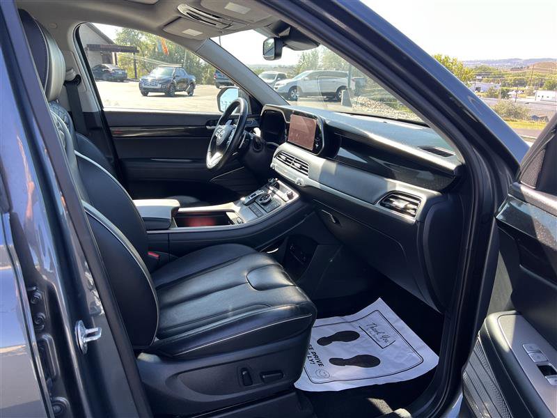 Used 2021 Hyundai Palisade Limited image 10