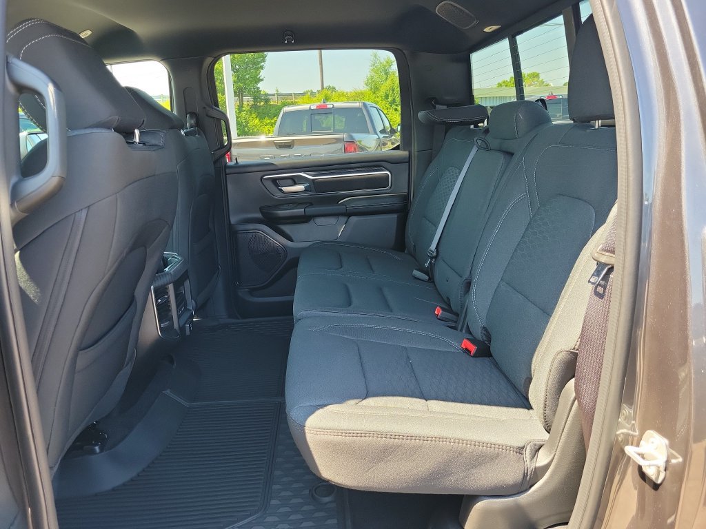 New 2026 RAM 1500 Big Horn AWD/4WD image 9