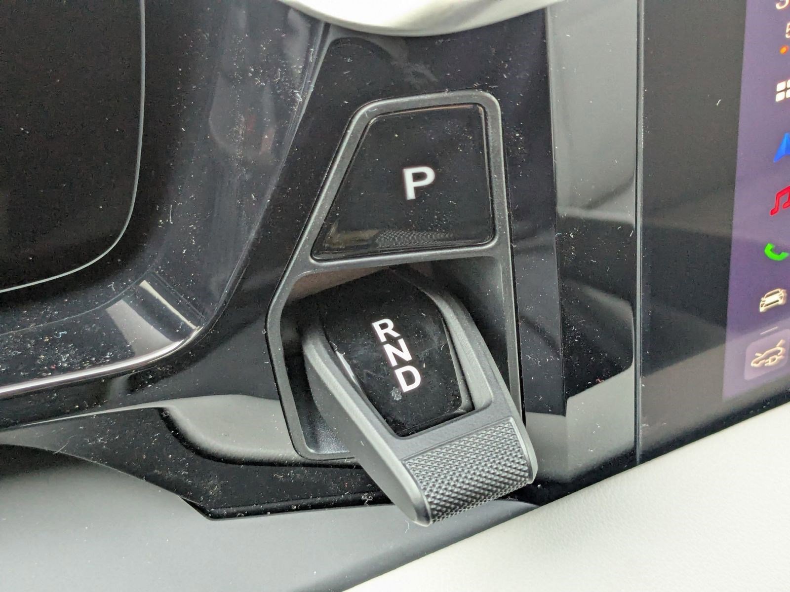 New 2026 Porsche Macan Electric RWD image 20