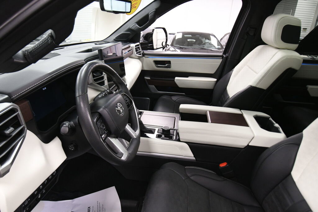 Certified 2024 Toyota Sequoia Capstone image 19