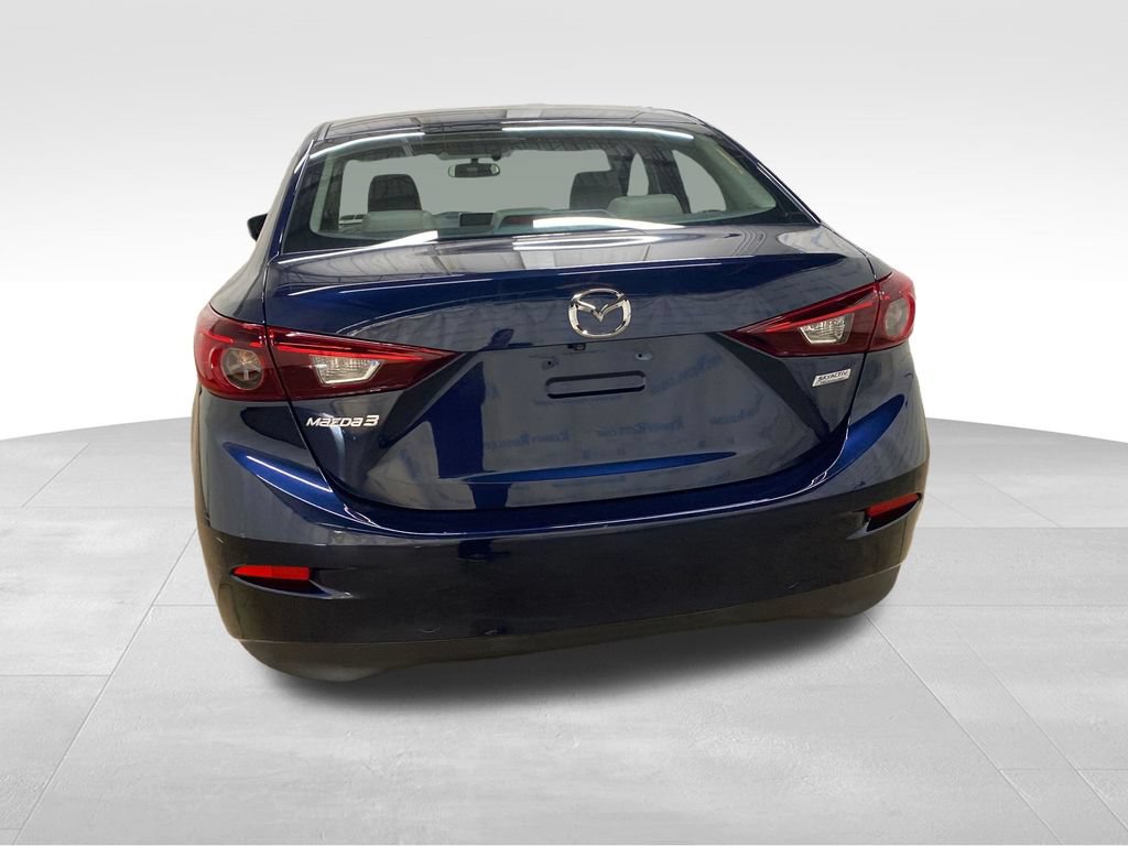 Used 2016 MAZDA MAZDA3 i Sport w/ Preferred Equipment Package FWD image 5