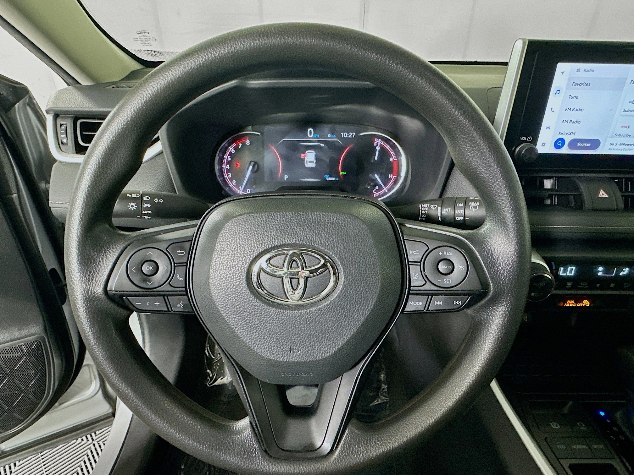 Used 2024 Toyota RAV4 XLE image 15