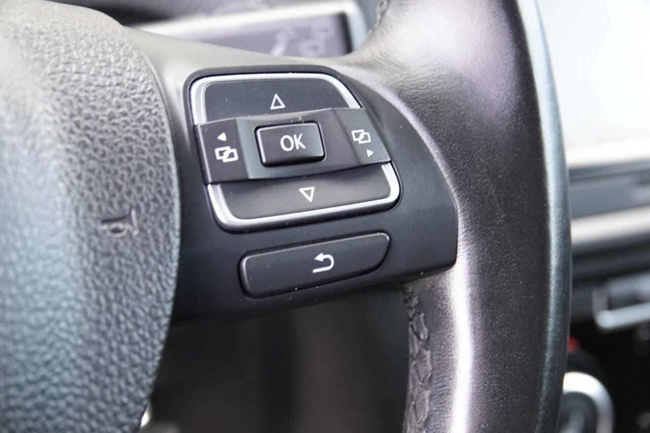 Used 2012 Volkswagen Golf TDI FWD image 72