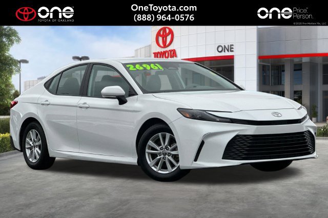 Used 2025 Toyota Camry LE FWD 360° Tour