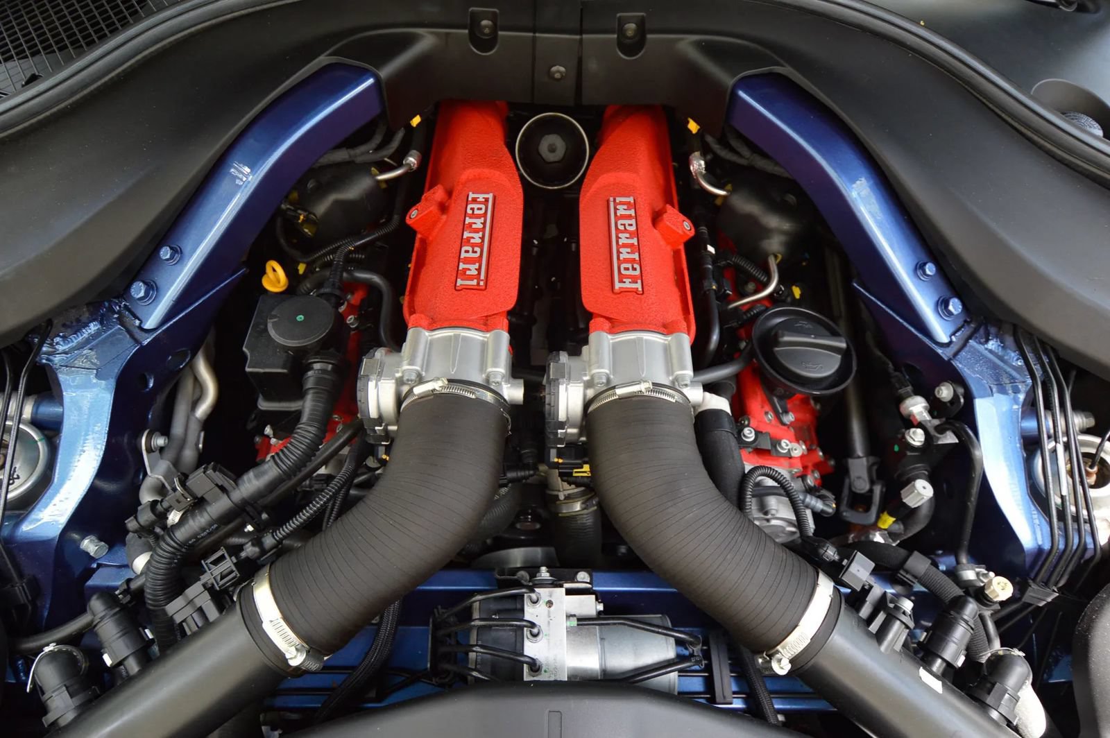 Used 2021 Ferrari Portofino M RWD image 76
