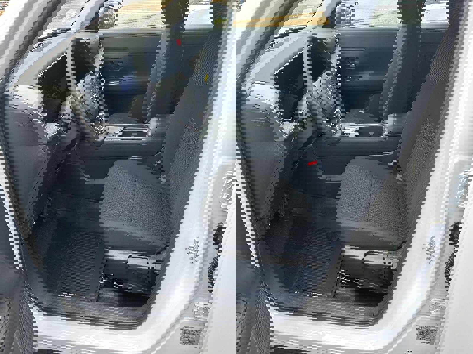 New 2026 Nissan Kicks S image 9