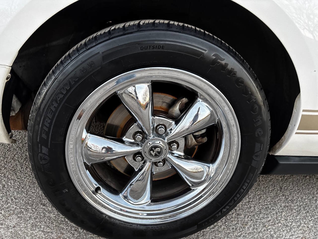 Used 2007 Ford Mustang Convertible image 31