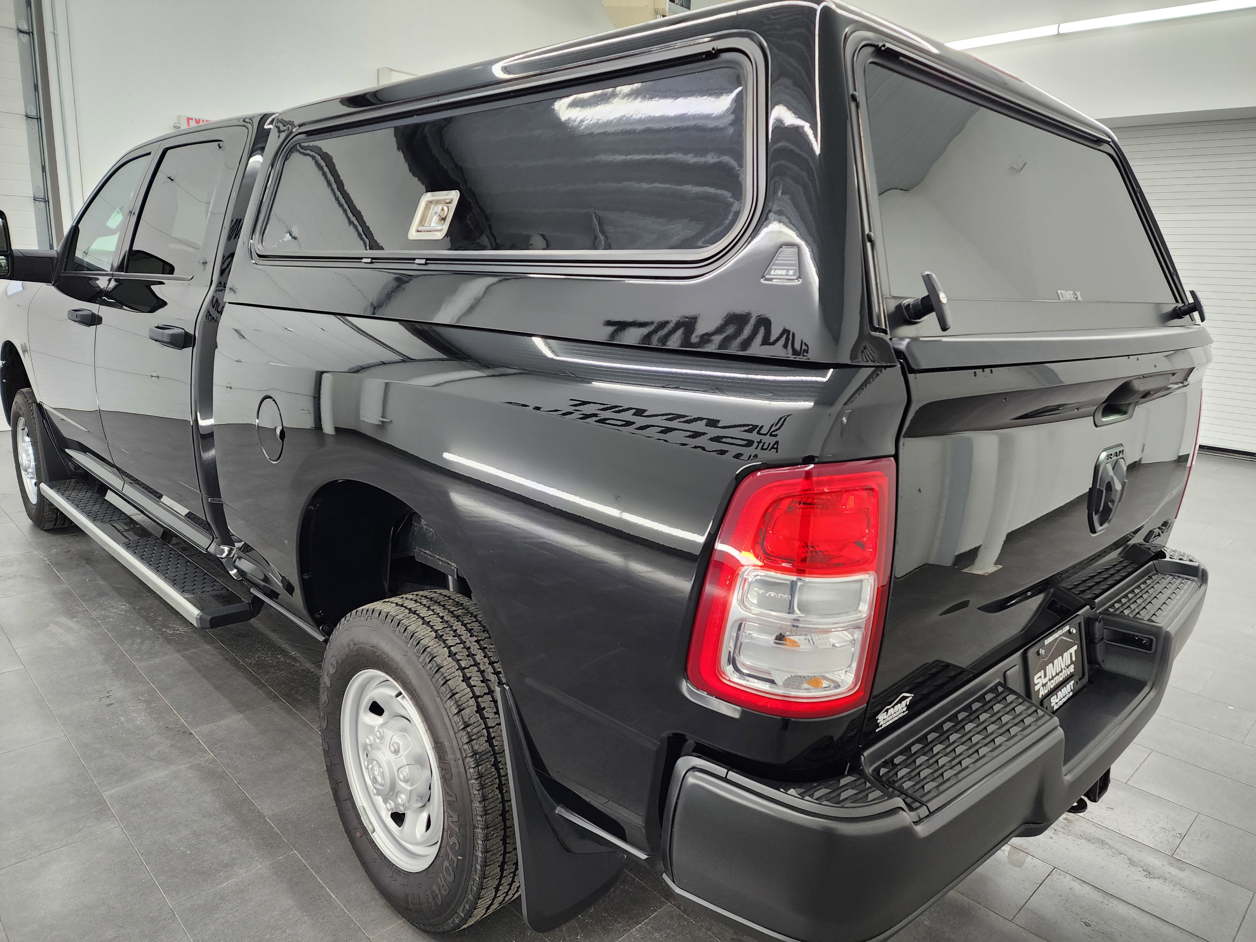 Used 2024 RAM 2500 Tradesman w/ Protection Group image 6