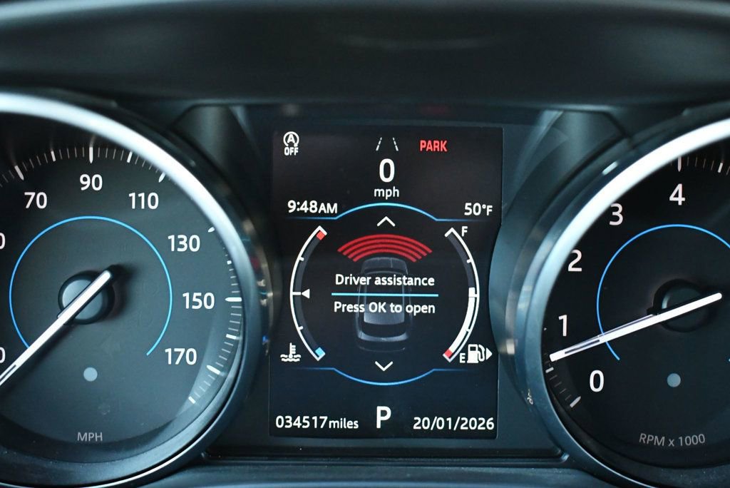 Used 2018 Jaguar F-PACE Prestige image 54