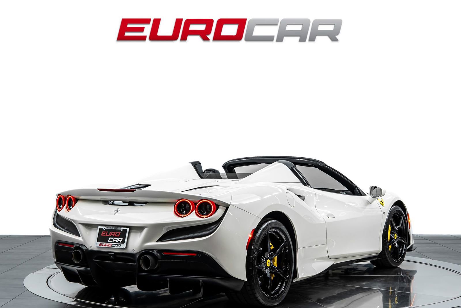 Used 2022 Ferrari F8 Tributo RWD image 6