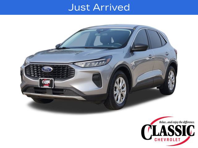 Used 2023 Ford Escape Active w/ Cold Weather Package FWD image 13