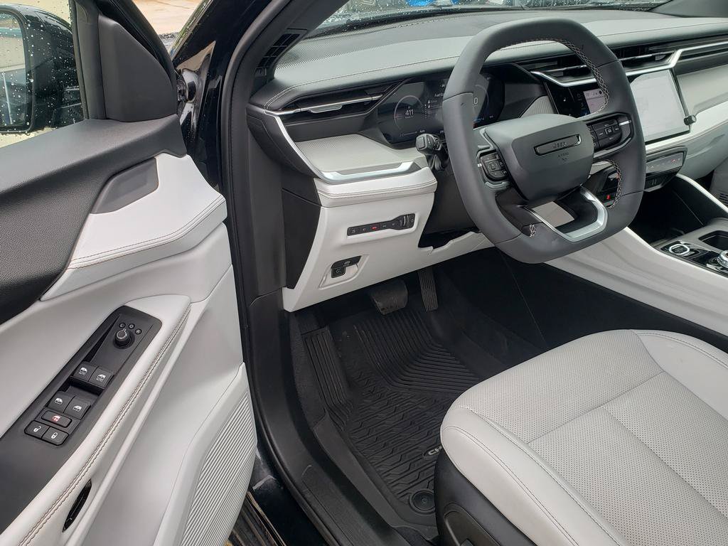 New 2026 Jeep Cherokee Limited AWD/4WD image 12