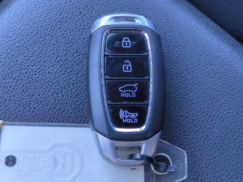 Used 2020 Hyundai Kona Limited image 34