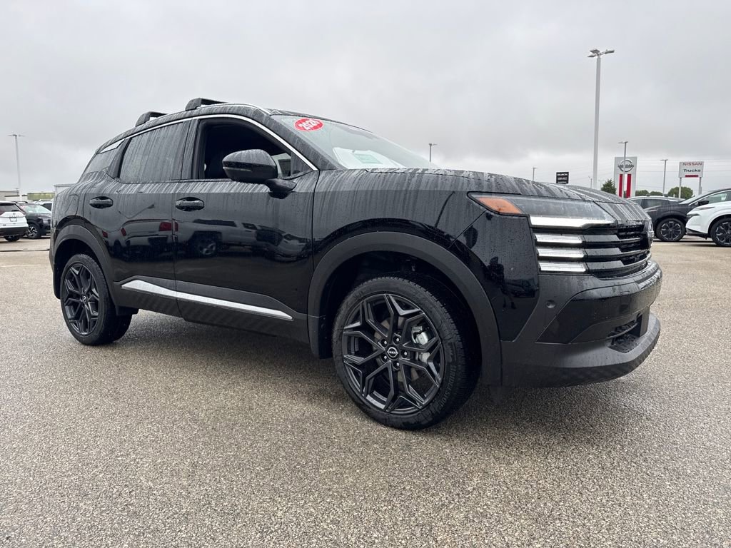 New 2026 Nissan Kicks SR image 8