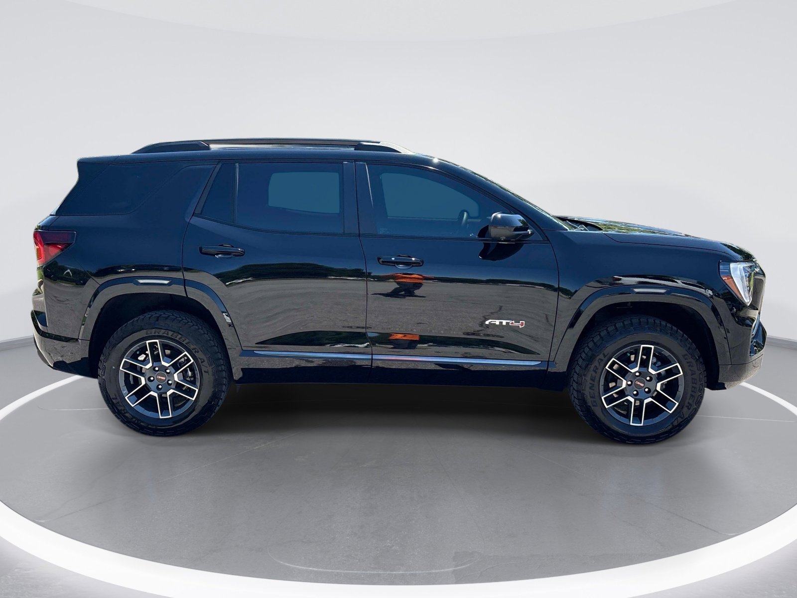 Used 2026 GMC Terrain AT4 w/ Convenience Package III AWD/4WD image 9