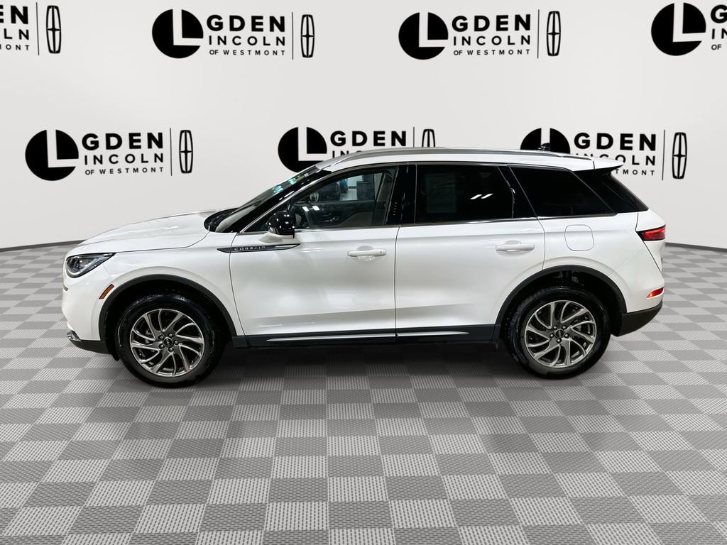 Certified 2022 Lincoln Corsair AWD w/ Equipment Group 101A image 5