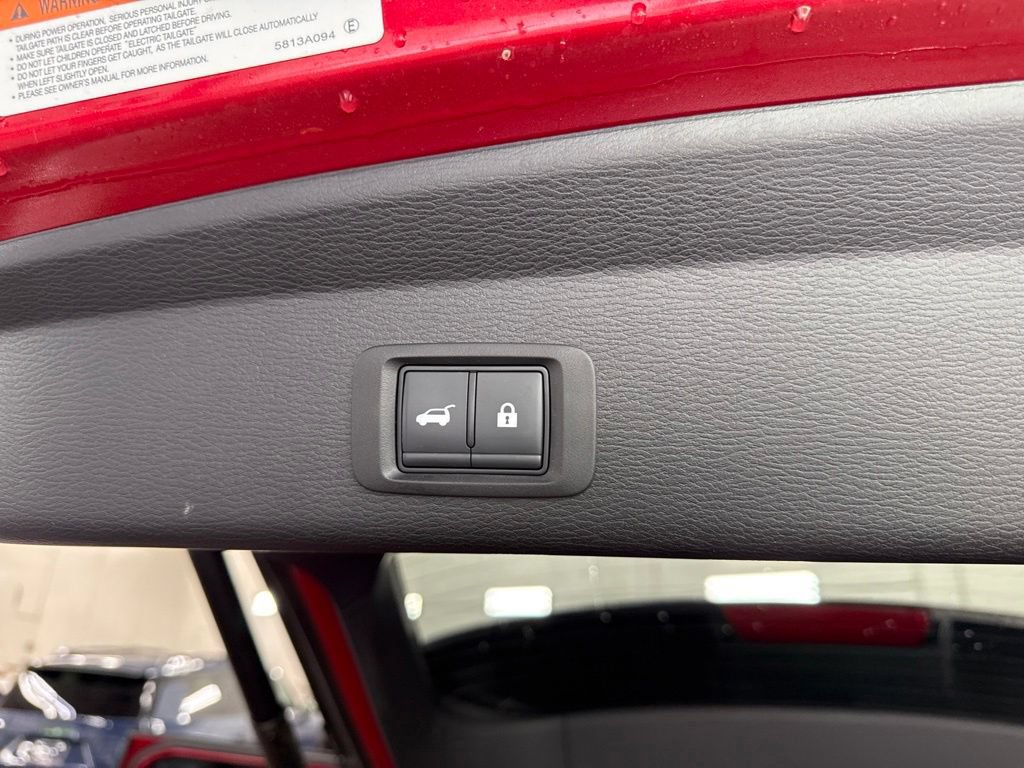 Used 2024 Mitsubishi Outlander AWD image 18