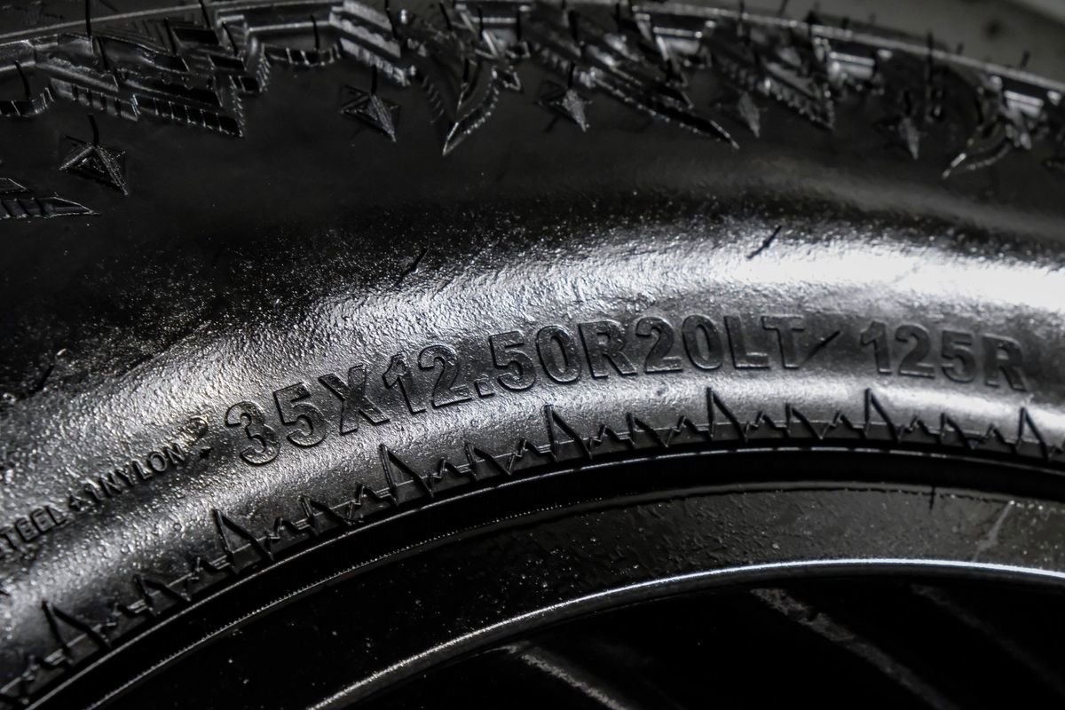 Used 2023 Chevrolet Silverado 2500 LT image 58