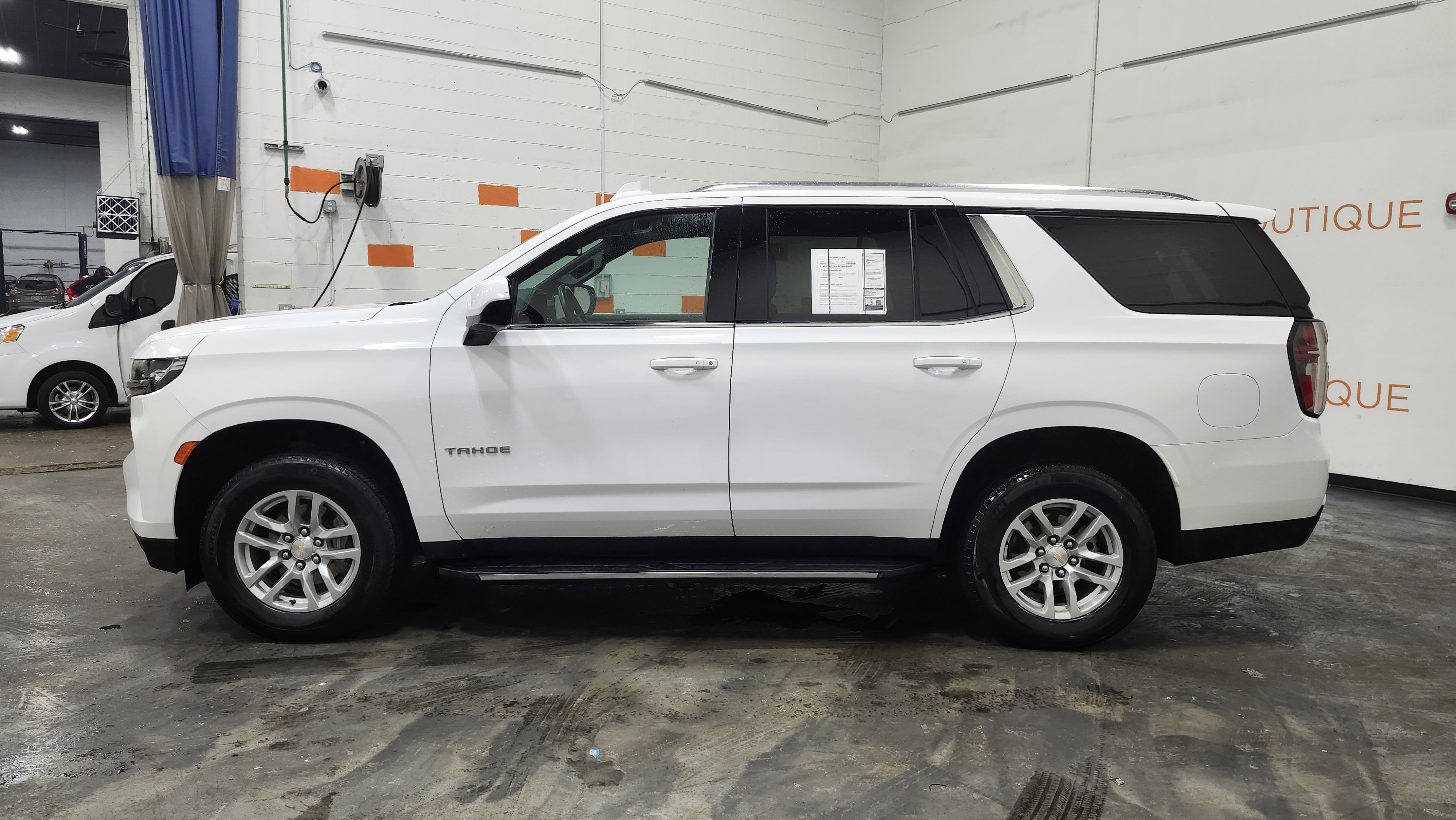 Used 2024 Chevrolet Tahoe LT image 15