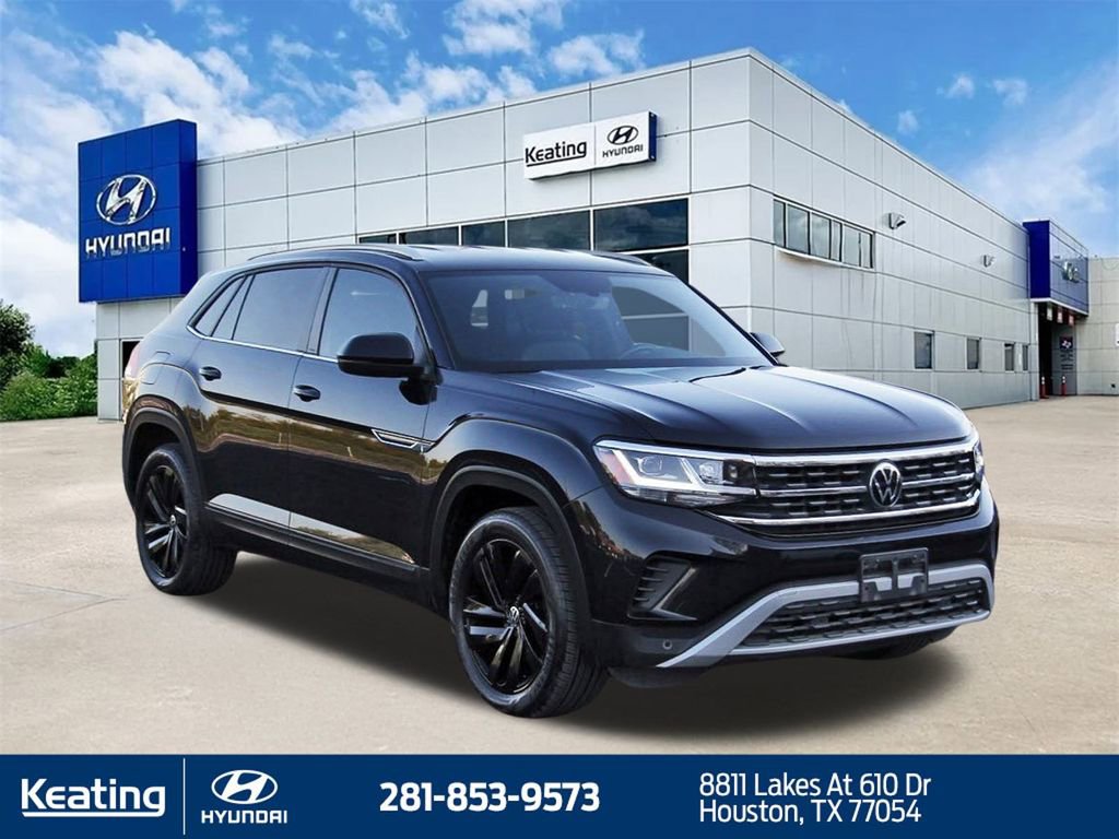 Used 2022 Volkswagen Atlas Cross Sport SE image 3