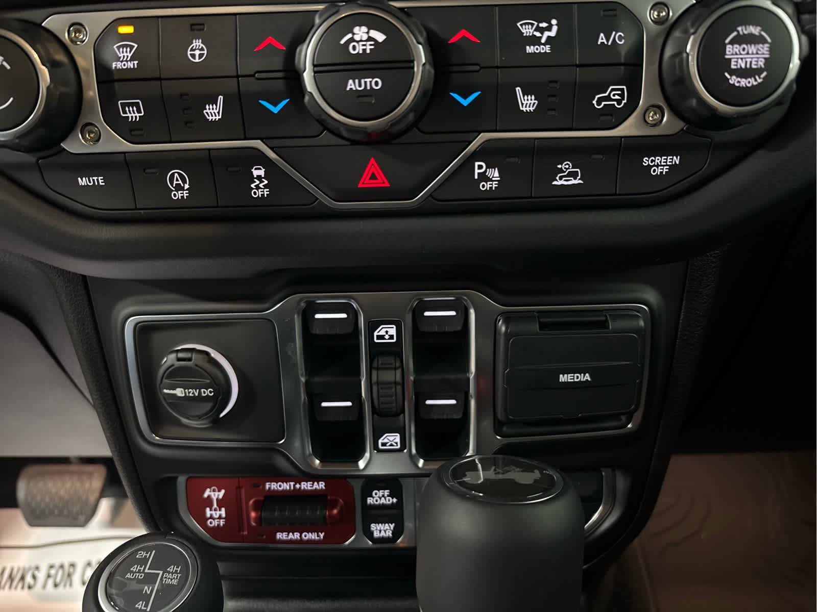 New 2026 Jeep Wrangler Unlimited Rubicon image 16