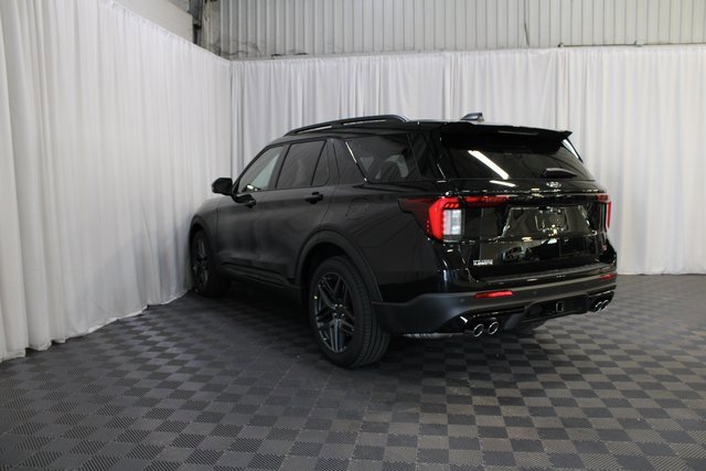 New 2026 Ford Explorer ST image 26