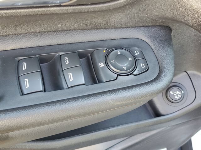Certified 2021 GMC Terrain SLT w/ Infotainment Package II AWD/4WD image 17