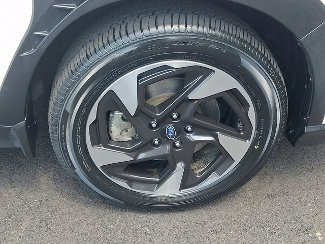 Certified 2024 Subaru Crosstrek 2.5i Limited w/ Crosstrek Mirror Package AWD/4WD image 8