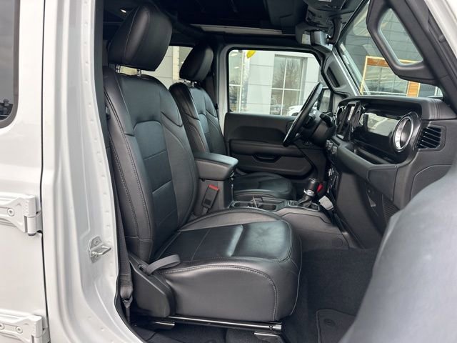 Used 2023 Jeep Wrangler Altitude image 29