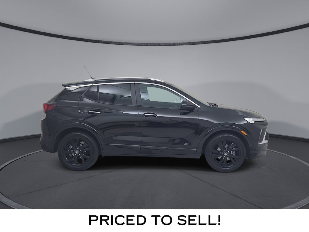 Used 2025 Buick Encore GX Sport Touring w/ Comfort Package FWD image 2