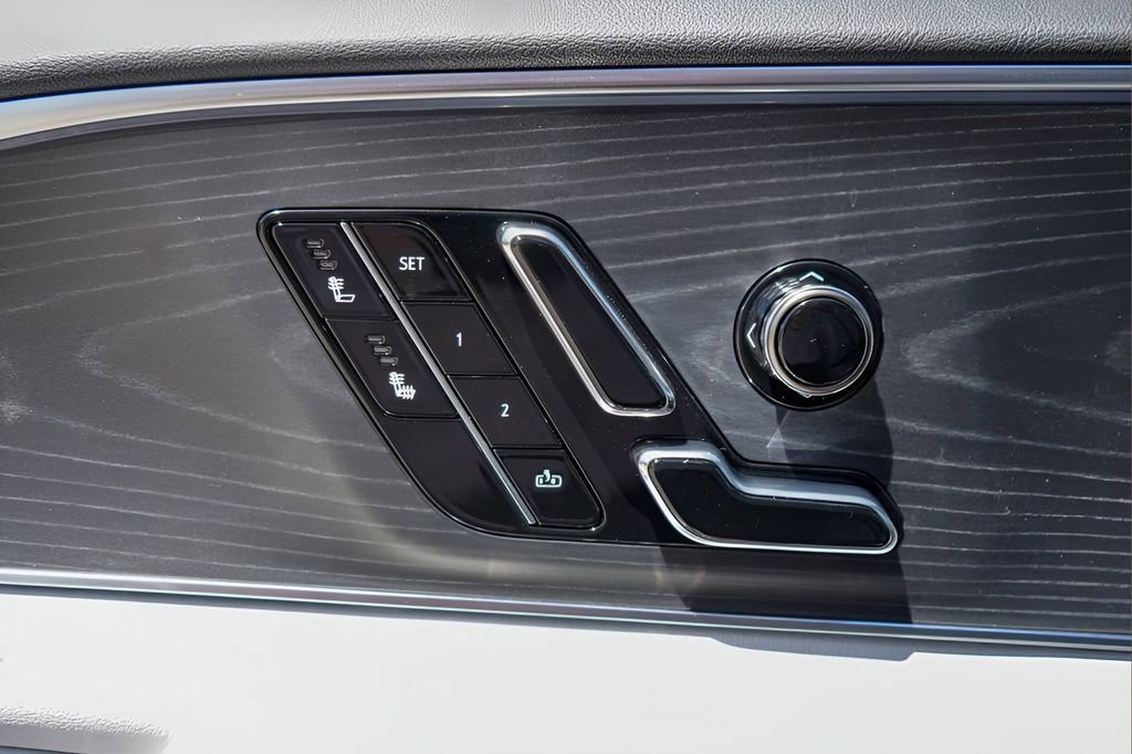 New 2026 Cadillac Lyriq Sport w/ LPO, Floor Liner Package image 18