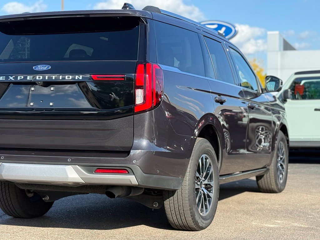 Certified 2025 Ford Expedition Platinum AWD/4WD image 41