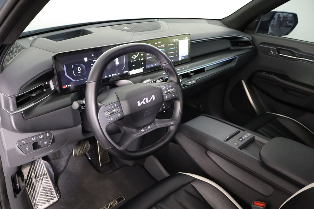Used 2024 Kia EV9 GT-Line AWD/4WD image 28