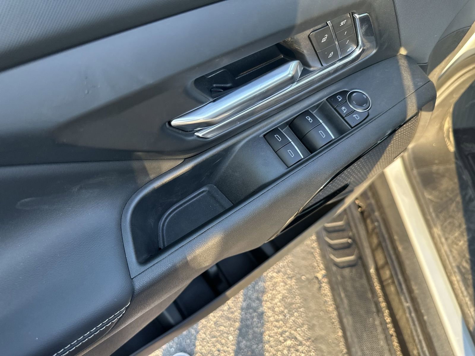 New 2026 Chevrolet Silverado EV LT image 22