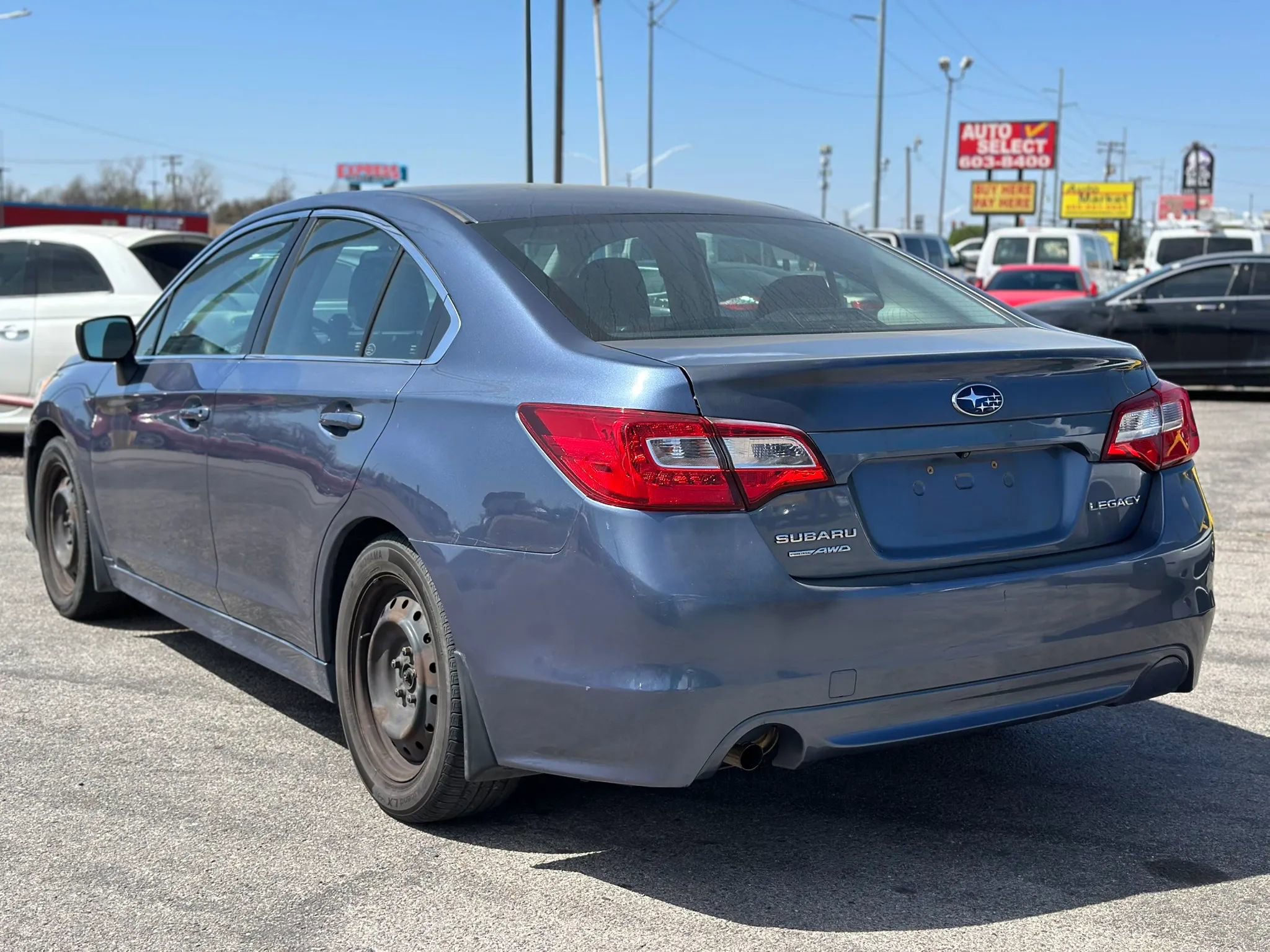 Used 2015 Subaru Legacy 2.5i AWD/4WD image 8