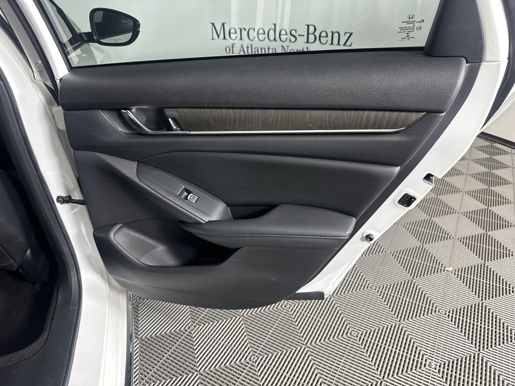Used 2020 Honda Accord EX-L image 16