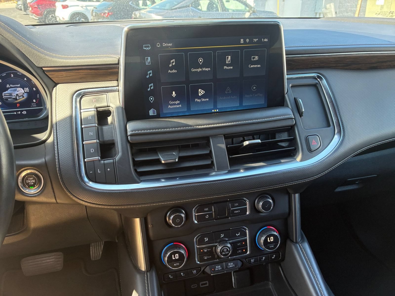 Used 2023 Chevrolet Tahoe Premier AWD/4WD image 18